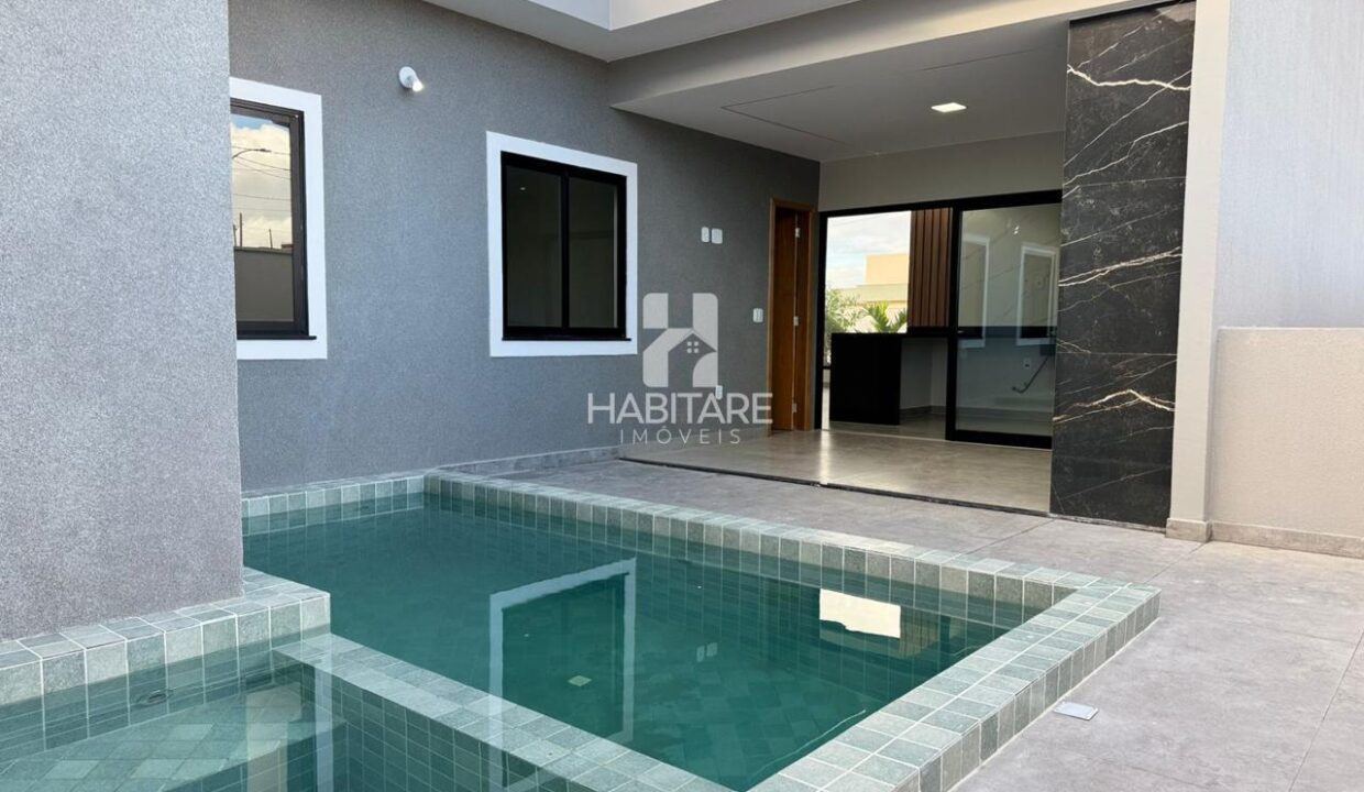 WhatsApp Image 2025-10-31 at 14.04.52 (1)