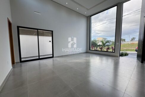 WhatsApp Image 2025-10-31 at 14.04.53